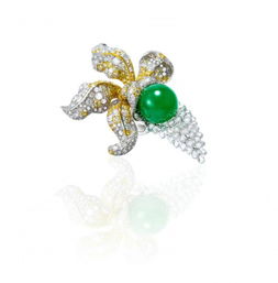 Anna Hu 法国高定公会首位受邀华裔女性珠宝艺术家，以璀璨东方风韵点亮世界珠宝殿堂